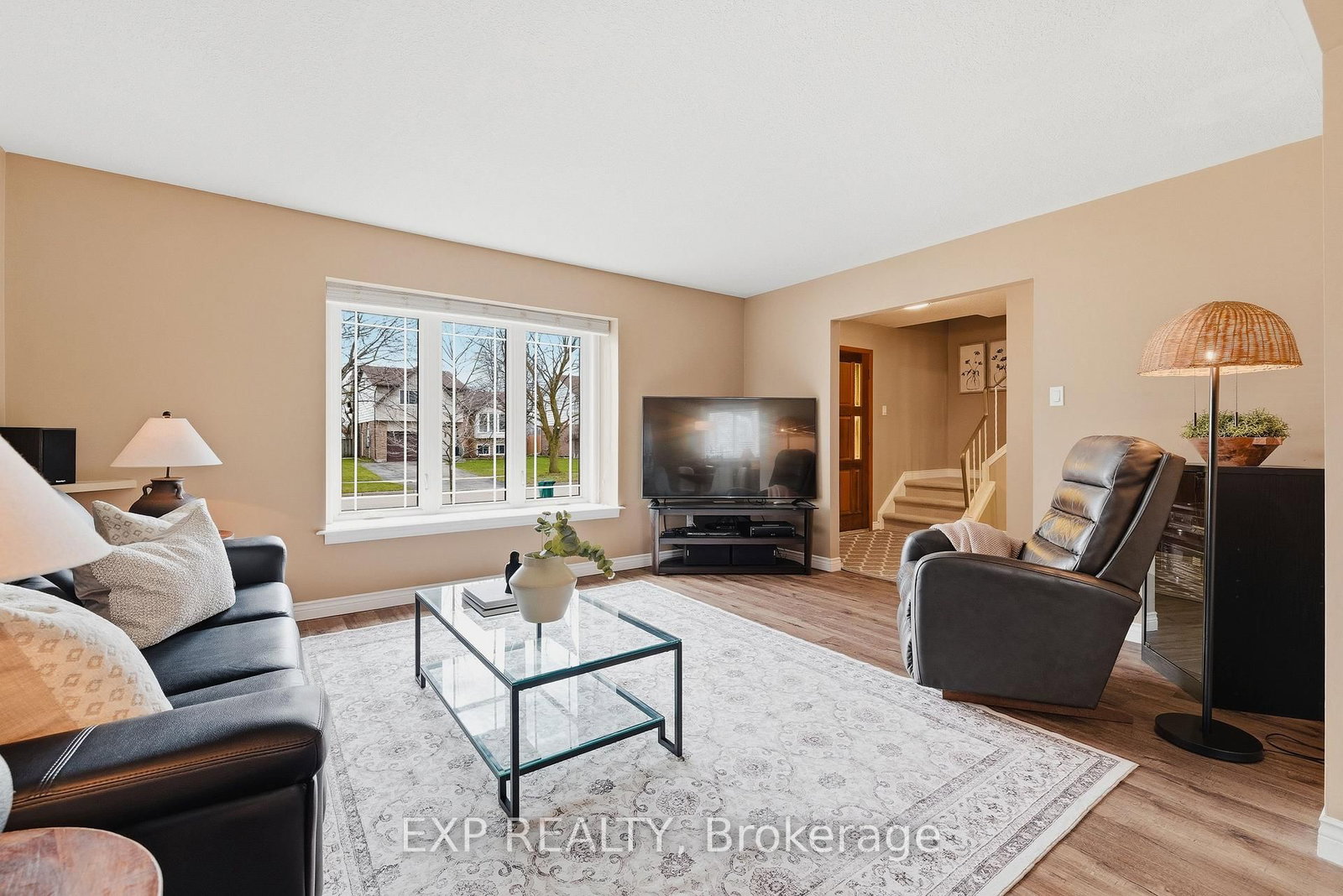 143 St Jerome Crescent - Photo 6