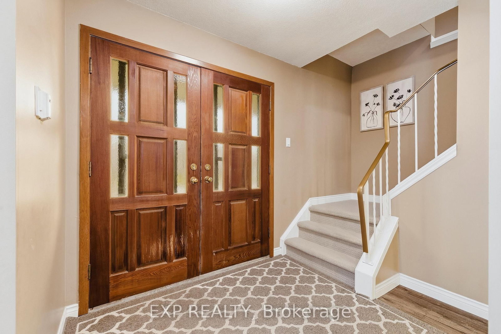 143 St Jerome Crescent - Photo 9