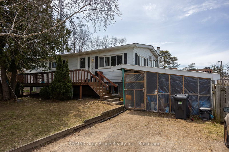 9 Hector St, South Bruce Peninsula, N0H 2T0 | Image 2