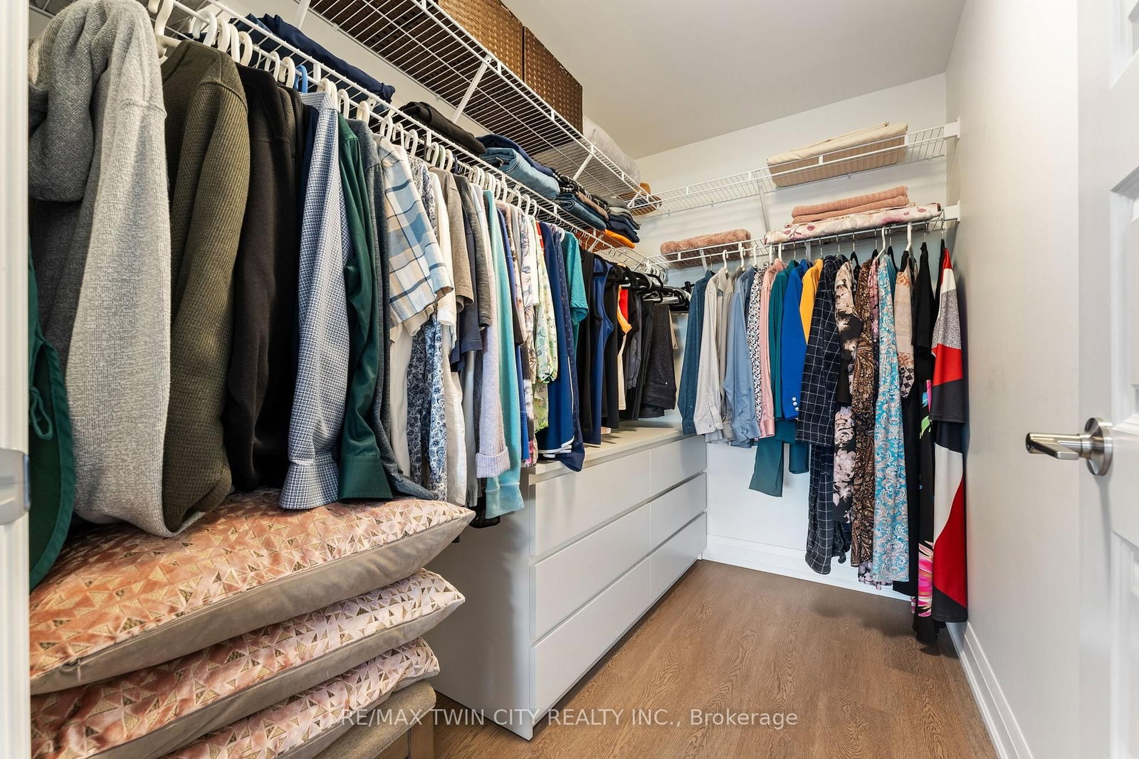 88 Gibson Street, Unit 209 - Photo 16