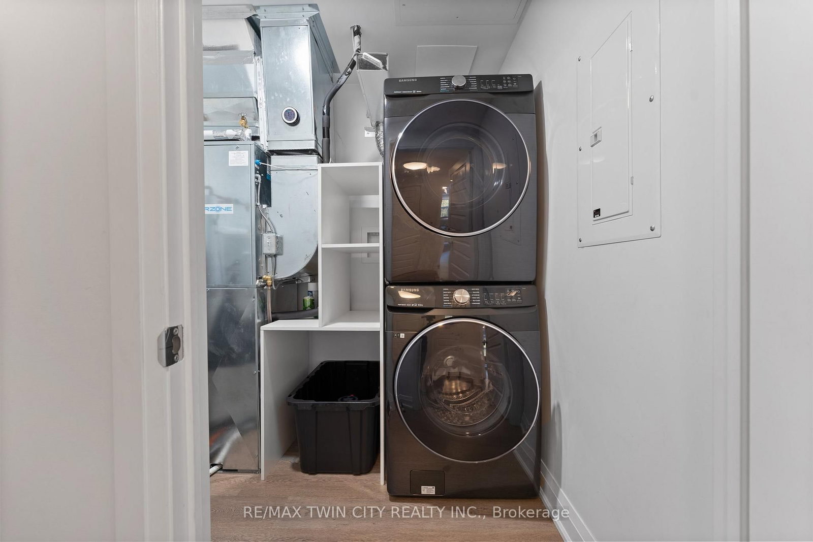 88 Gibson Street, Unit 209 - Photo 20