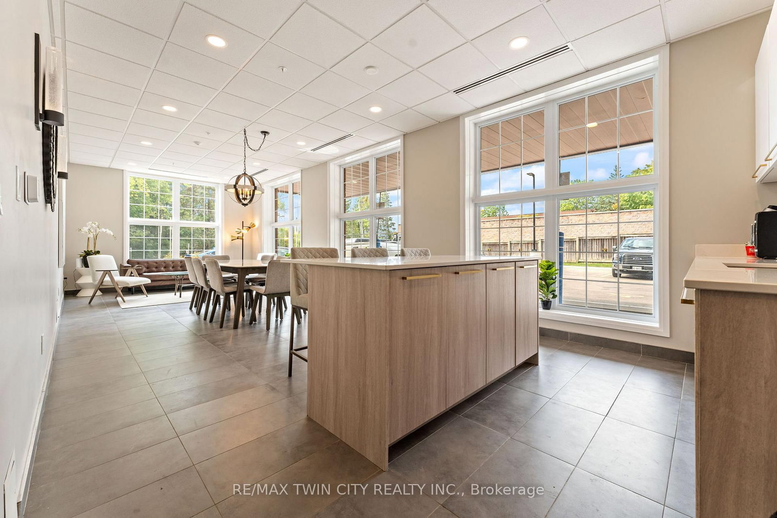 88 Gibson Street, Unit 209 - Photo 25