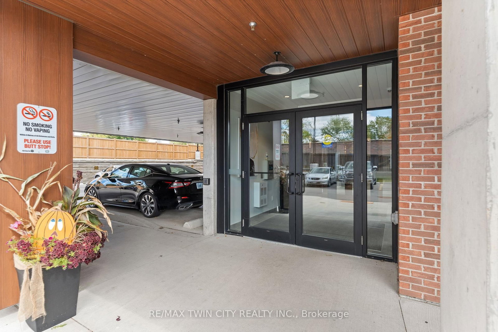 88 Gibson Street, Unit 209 - Photo 27