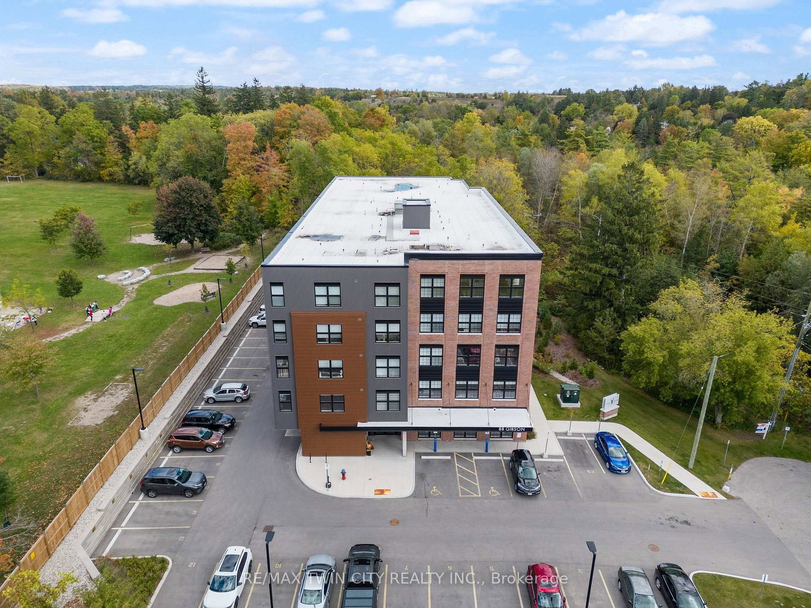 88 Gibson Street, Unit 209 - Photo 33