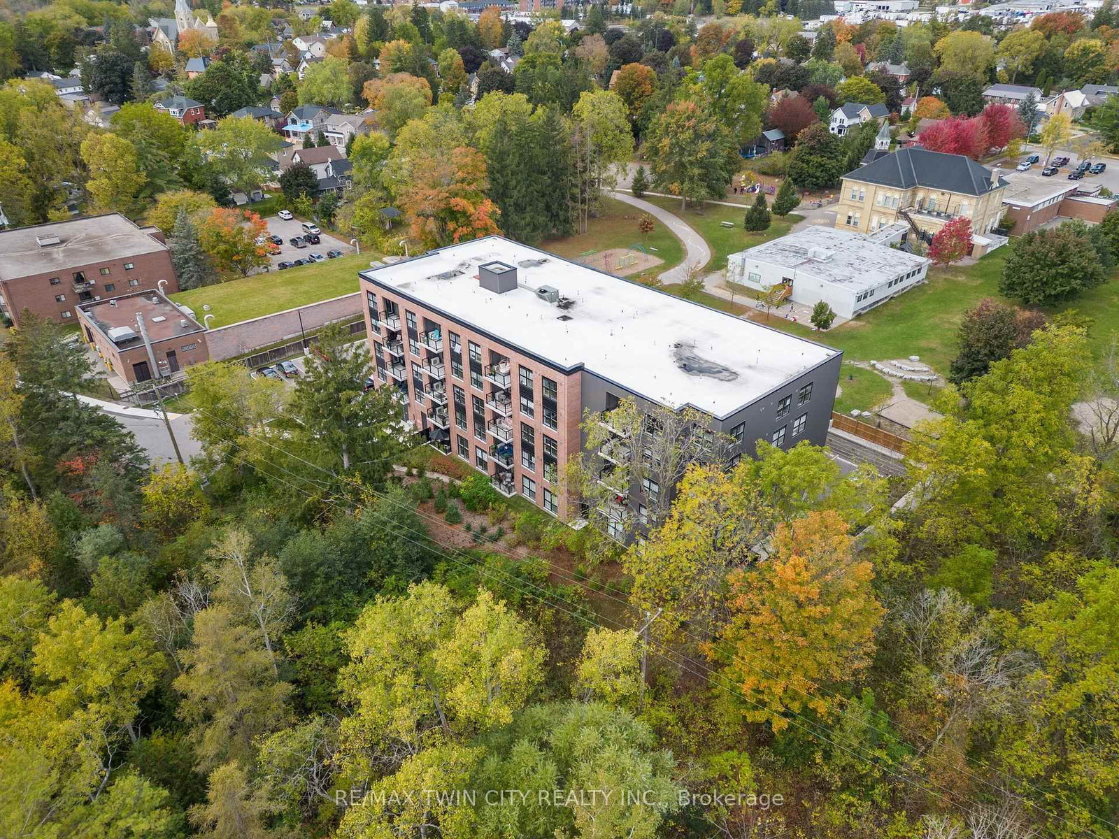 88 Gibson Street, Unit 209 - Photo 35