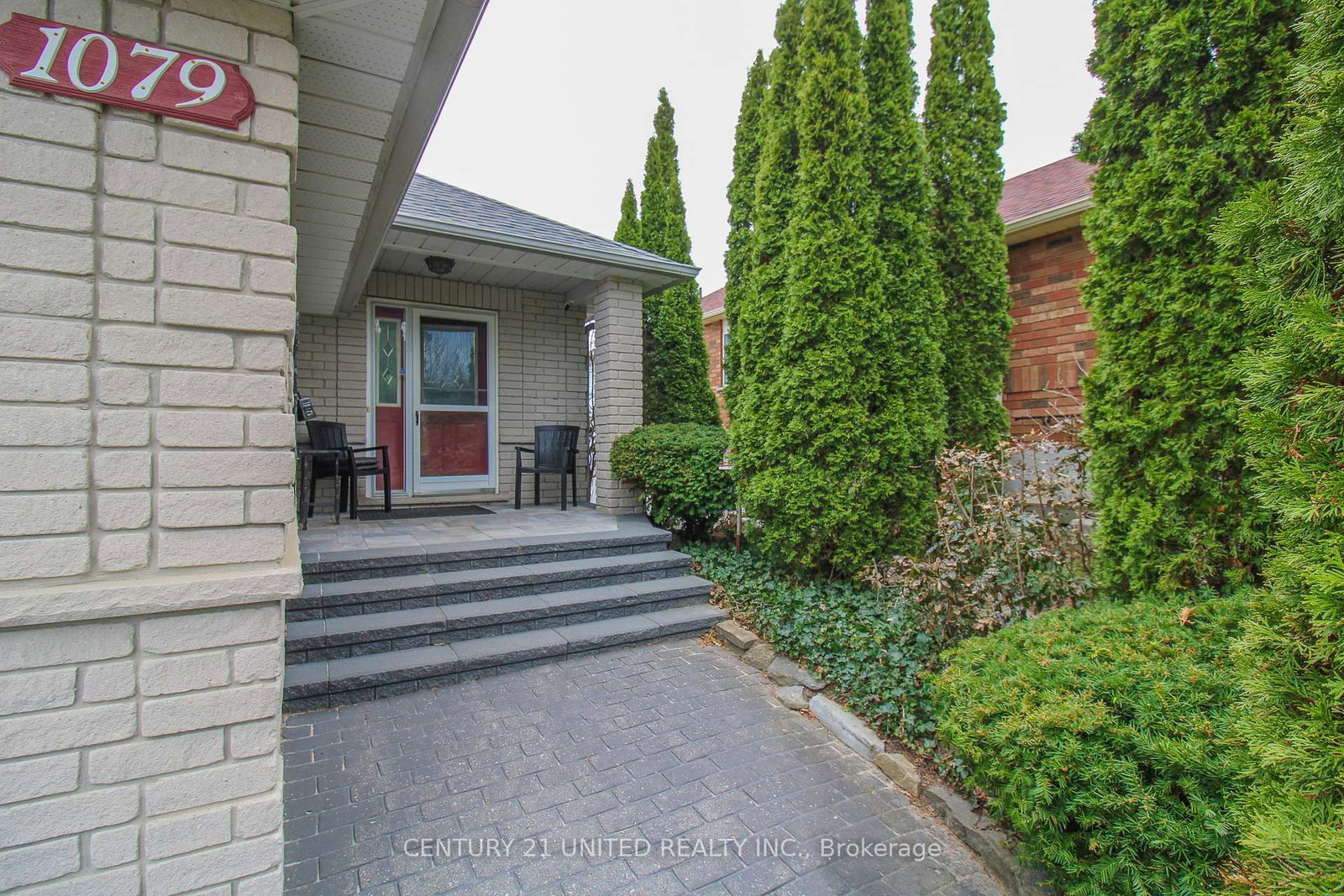 Listing Image 3