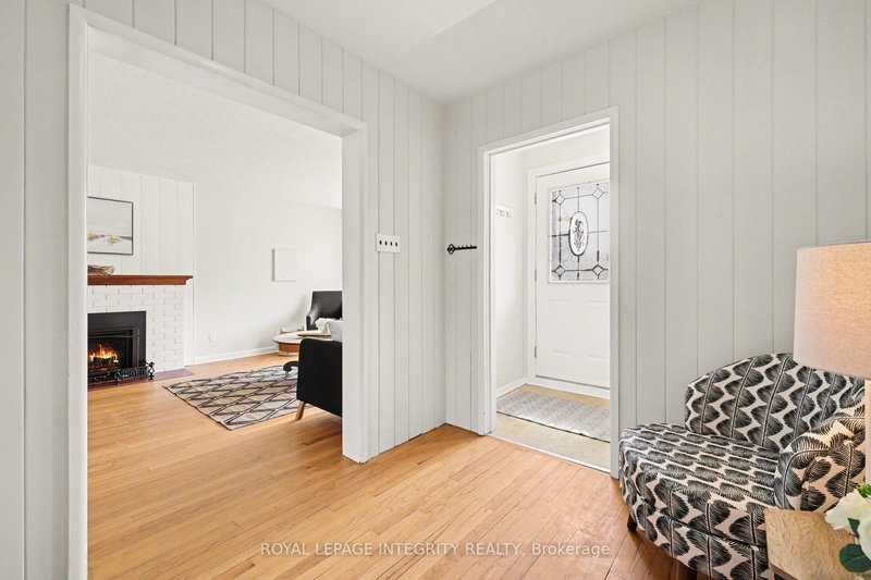 1199 Stanton Rd, Ottawa, K2C 3C9 | Image 3