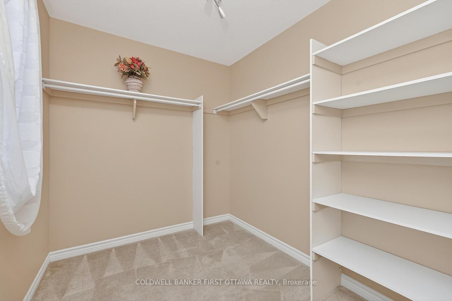 102 Windance Crescent - Photo 20