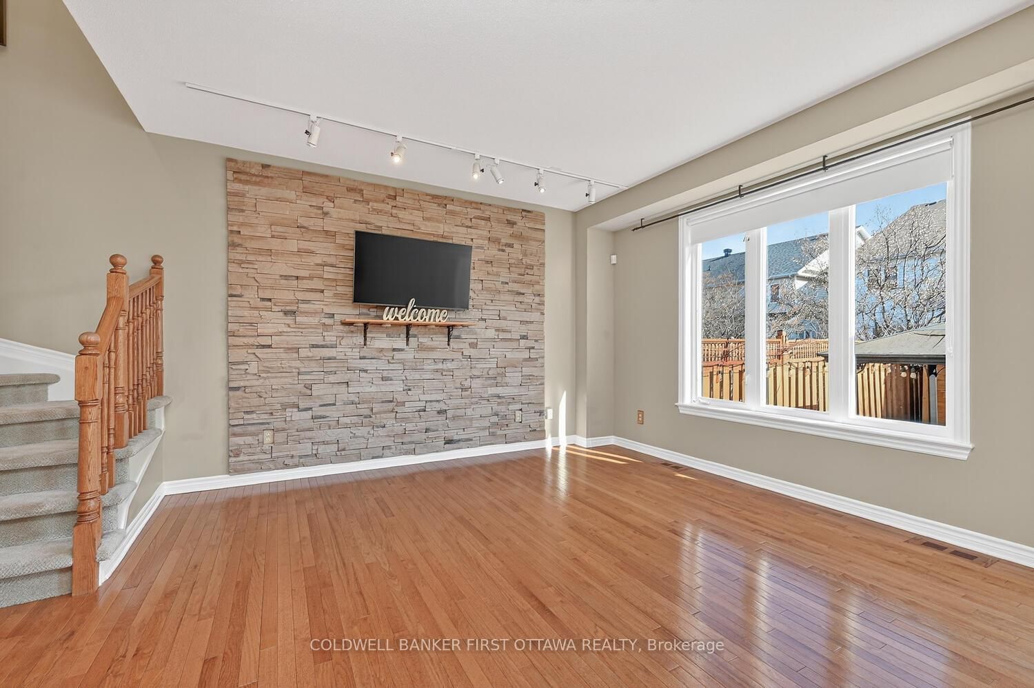 102 Windance Crescent - Photo 6