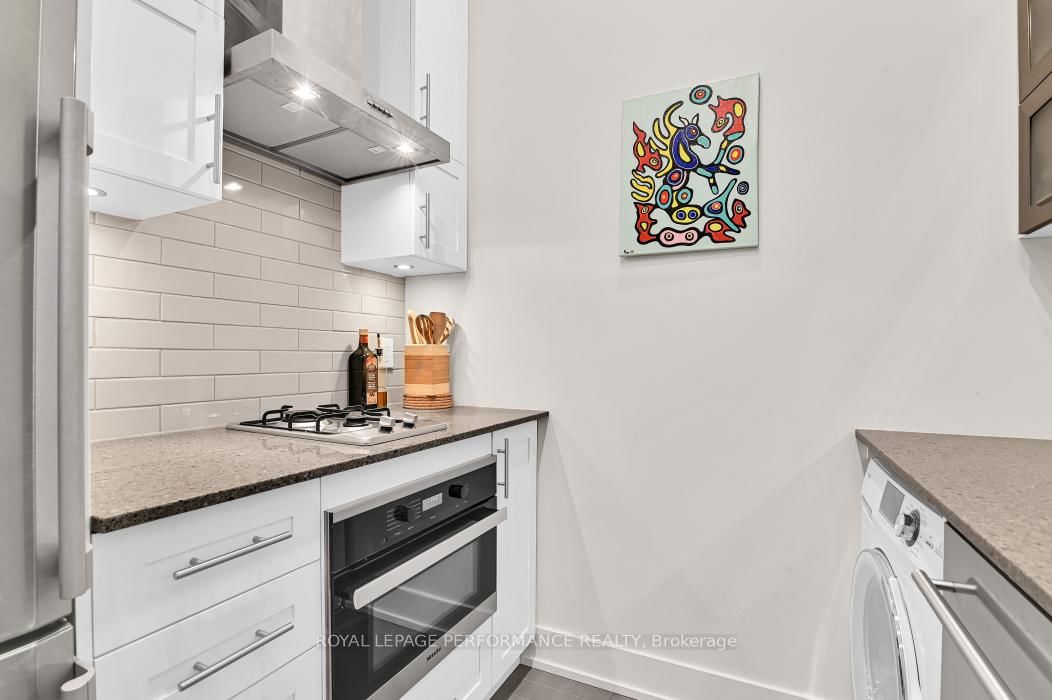 11 OBLATS Street, Unit 101 - Photo 14