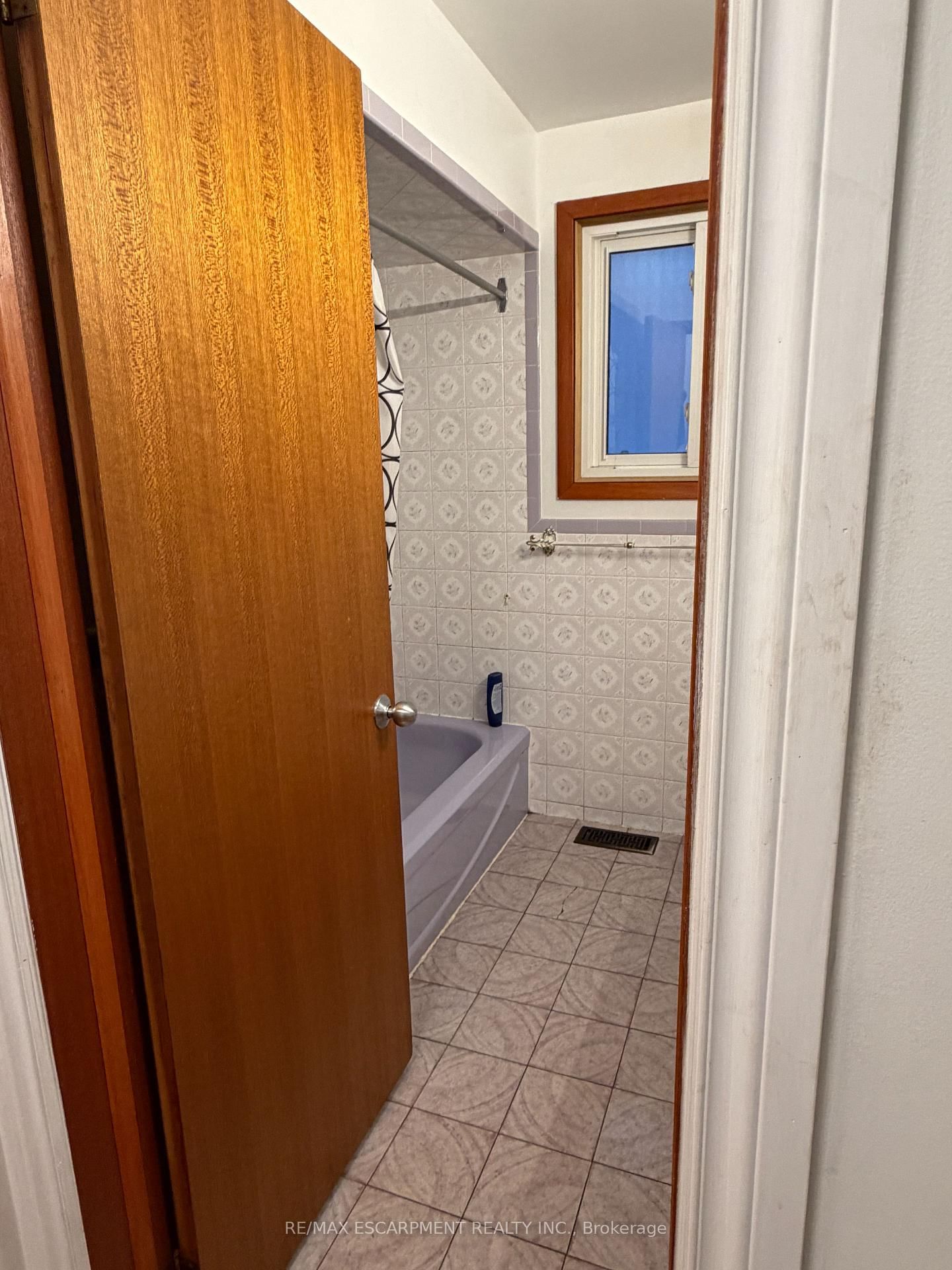 10 Fairington Crescent, Unit UPPER - Photo 15