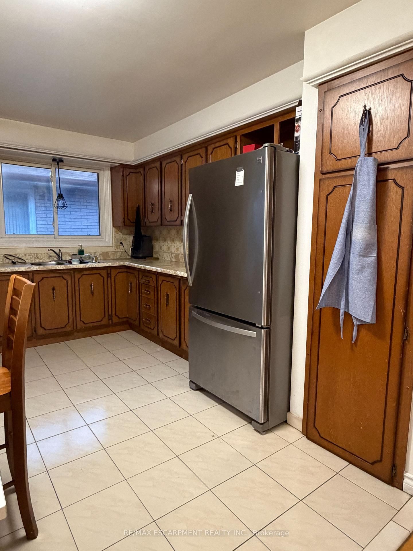 10 Fairington Crescent, Unit UPPER - Photo 7