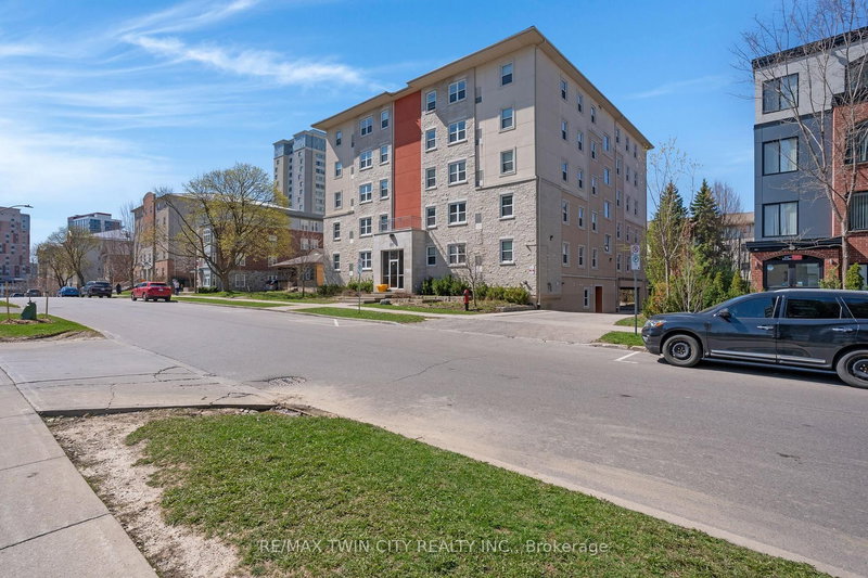 303 - 271 Lester St, Waterloo, N2L 3W6 | Image 2