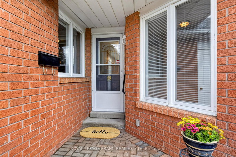 1345 Eagle Cres, Peterborough, K9K 2K7 | Image 3