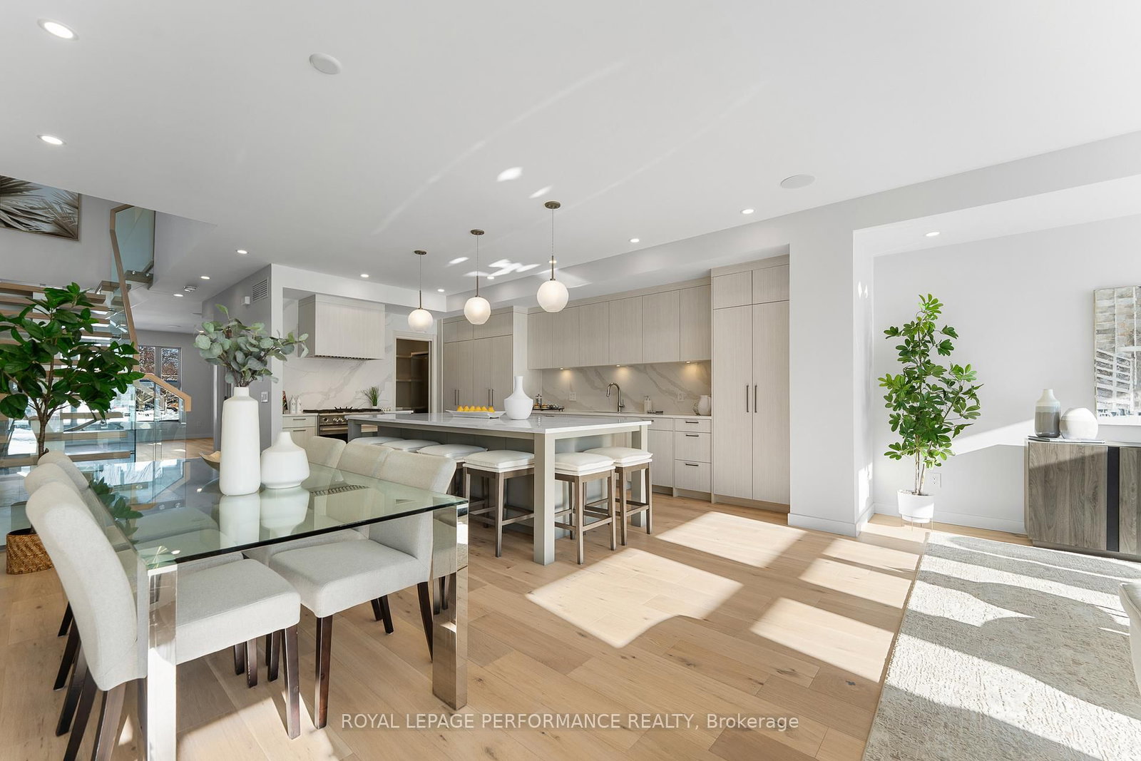 426 Avondale Avenue - Photo 10