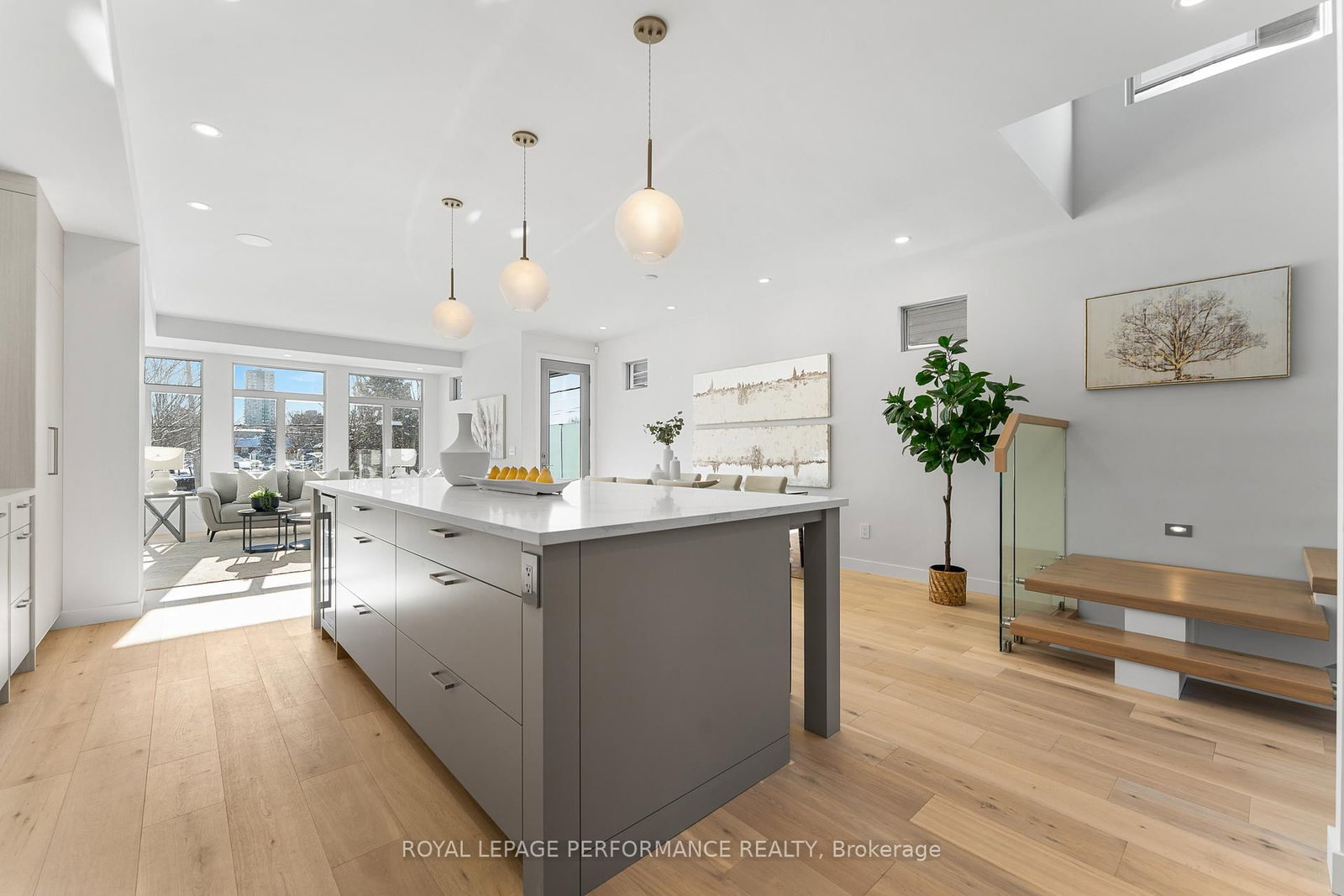 426 Avondale Avenue - Photo 14