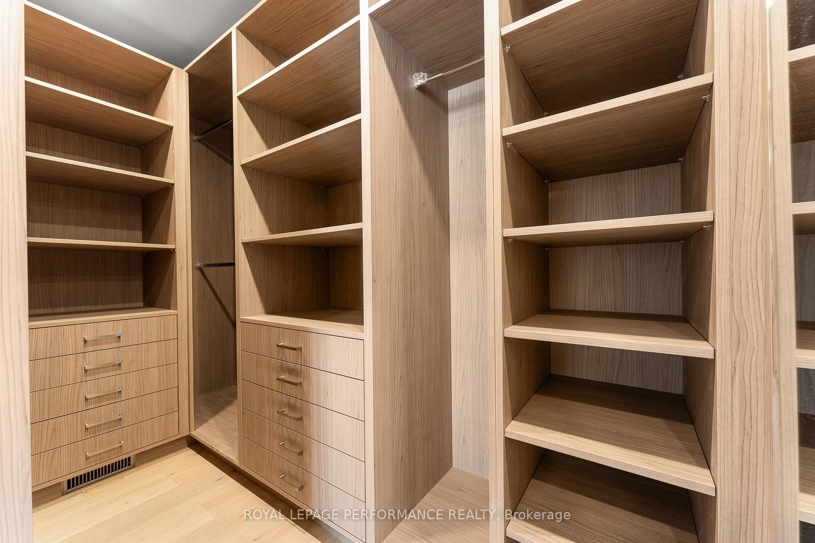 426 Avondale Avenue - Photo 26