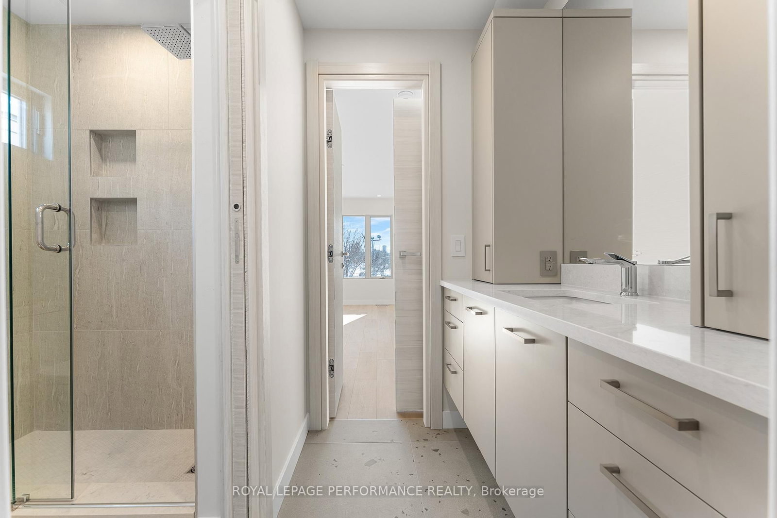 426 Avondale Avenue - Photo 29