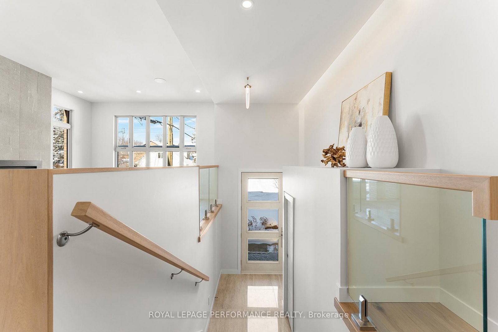 426 Avondale Avenue - Photo 3