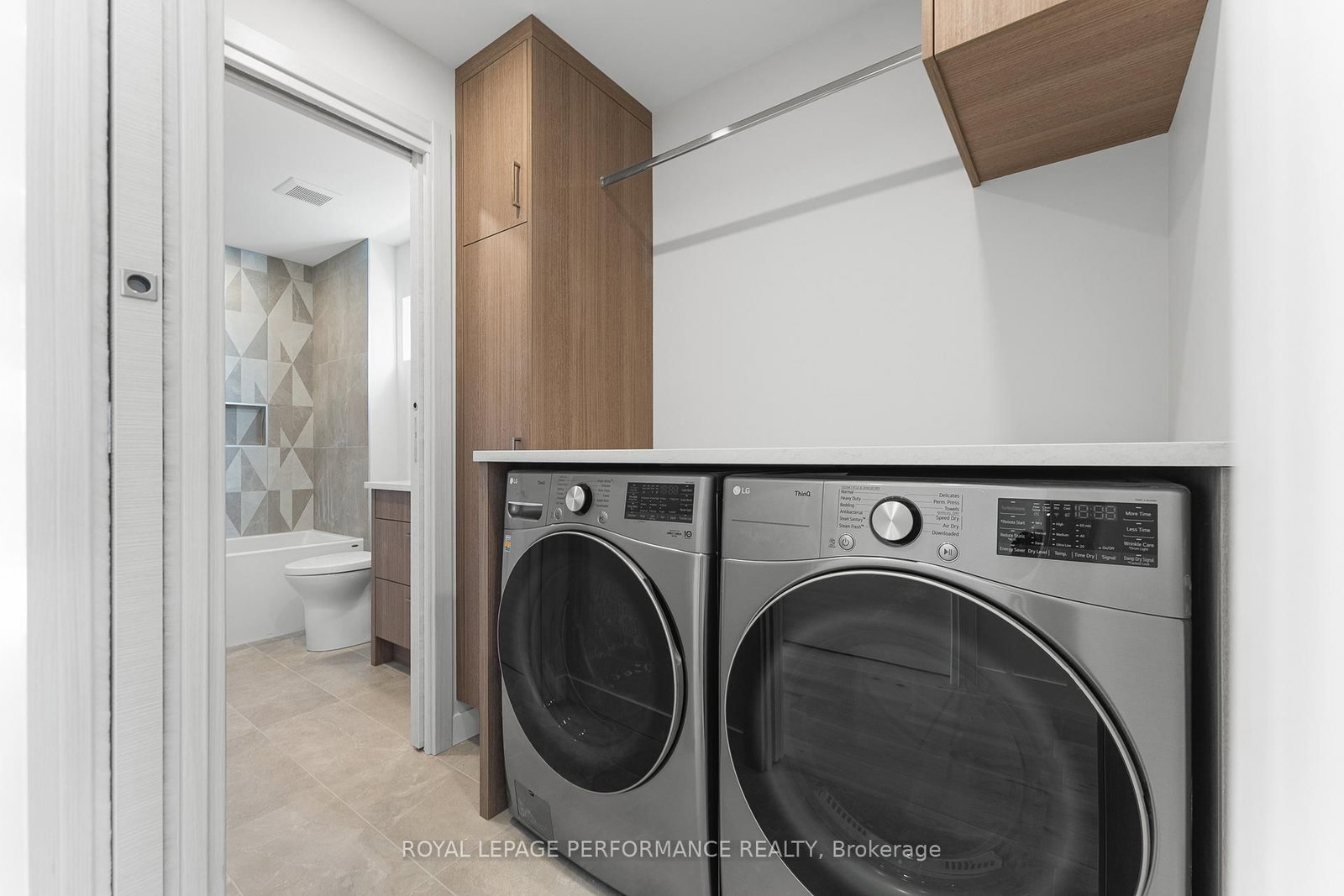 426 Avondale Avenue - Photo 32