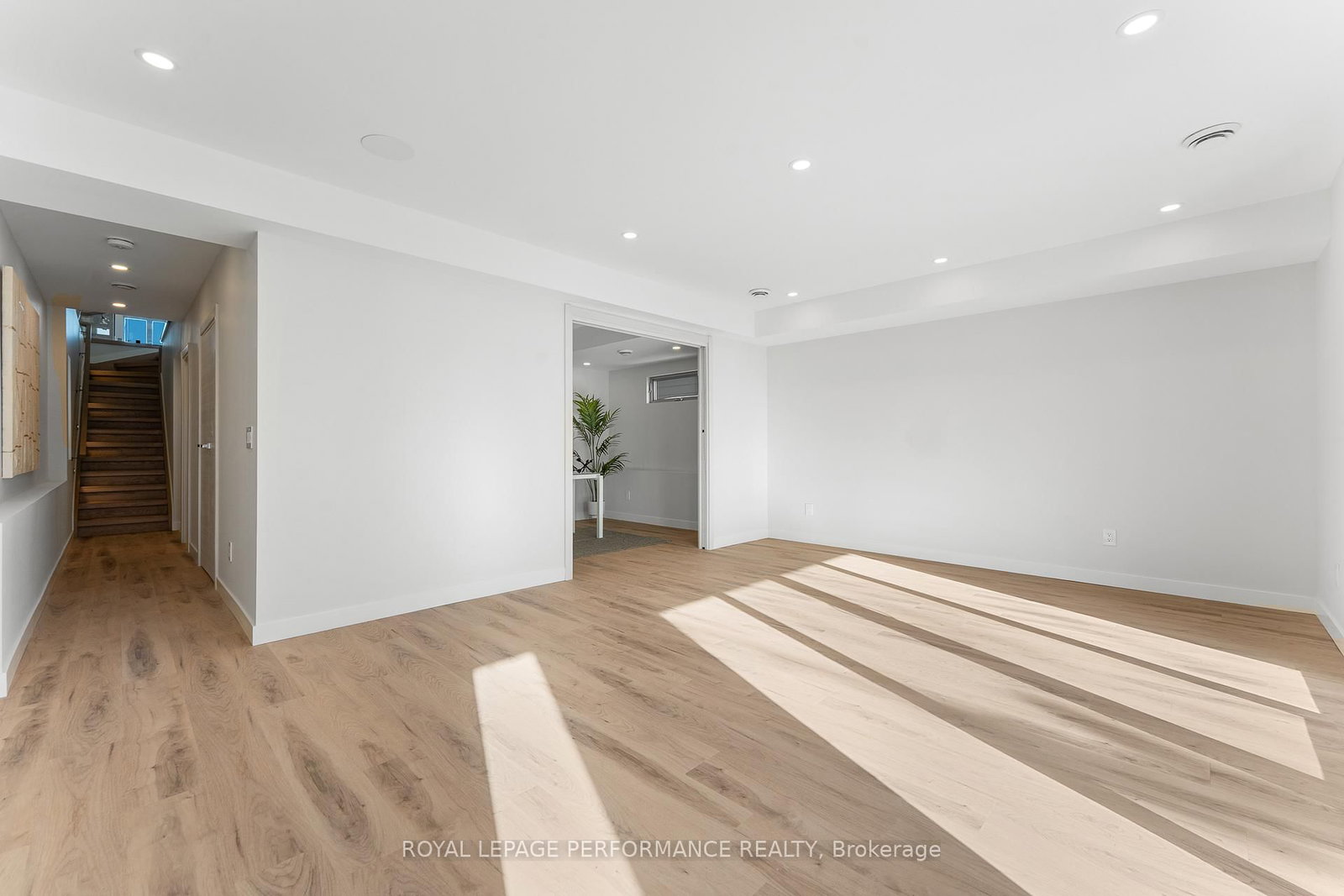 426 Avondale Avenue - Photo 33