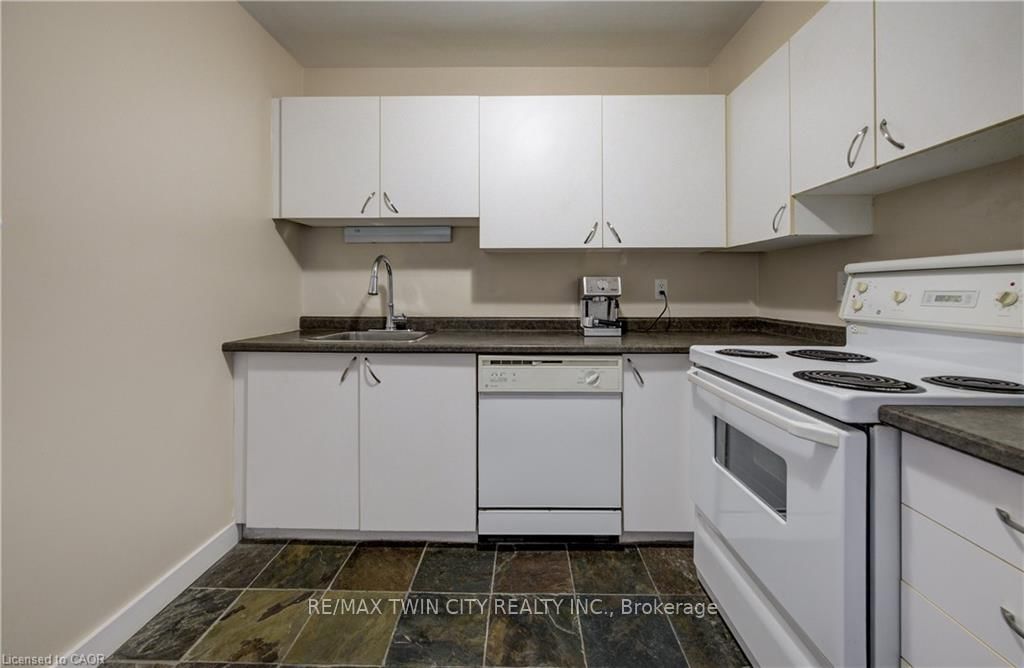 15 Hofstetter Avenue, Unit 318 - Photo 8