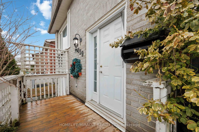 839 Mountain Ash Rd, Peterborough, K9J 8K2 | Image 2