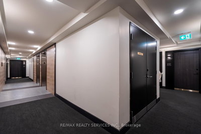 Unit 1736 — 145 Columbia Street — photo 5