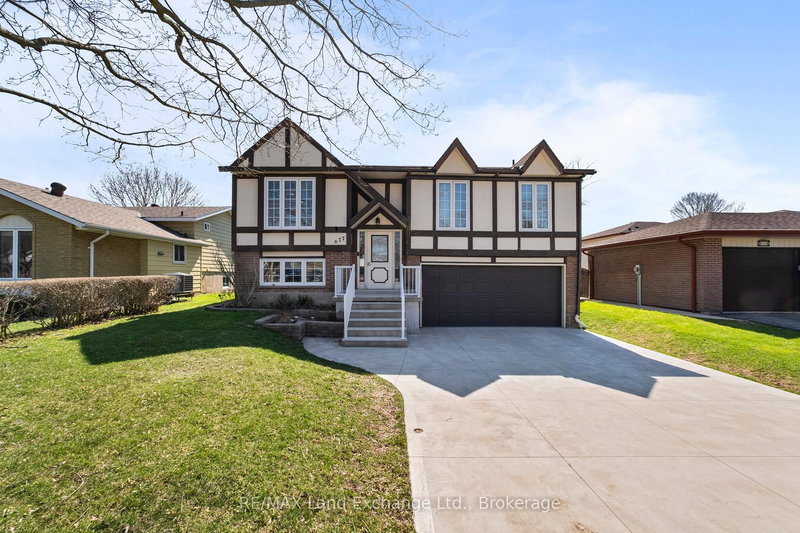 677 Kennard Cres, Kincardine, N2Z 1T5 | Image 2