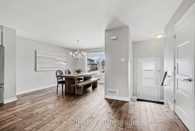 111 DESJARDINS Street