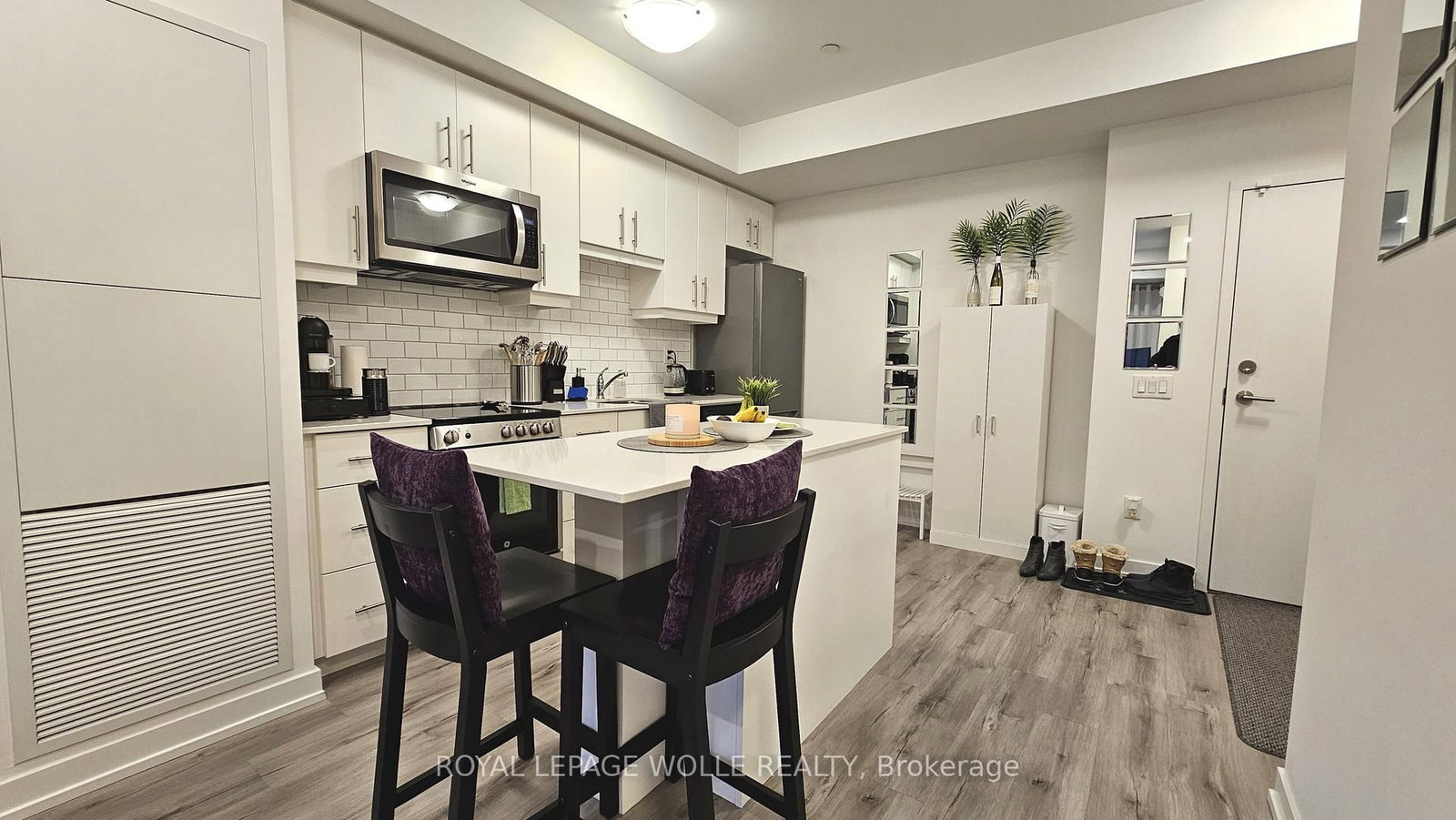 247 Northfield Drive E, Unit 507 - Photo 5
