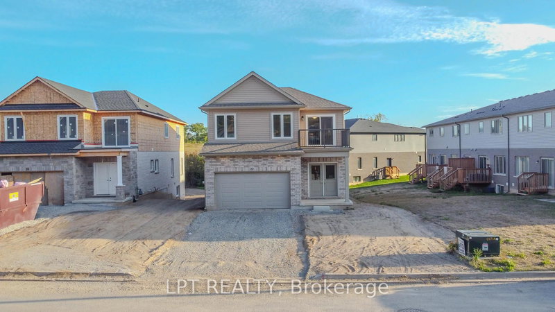 22b Willson Dr, Thorold, L2V 0M3 | Image 2