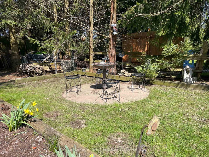 11 - 77719 Bluewater Highway