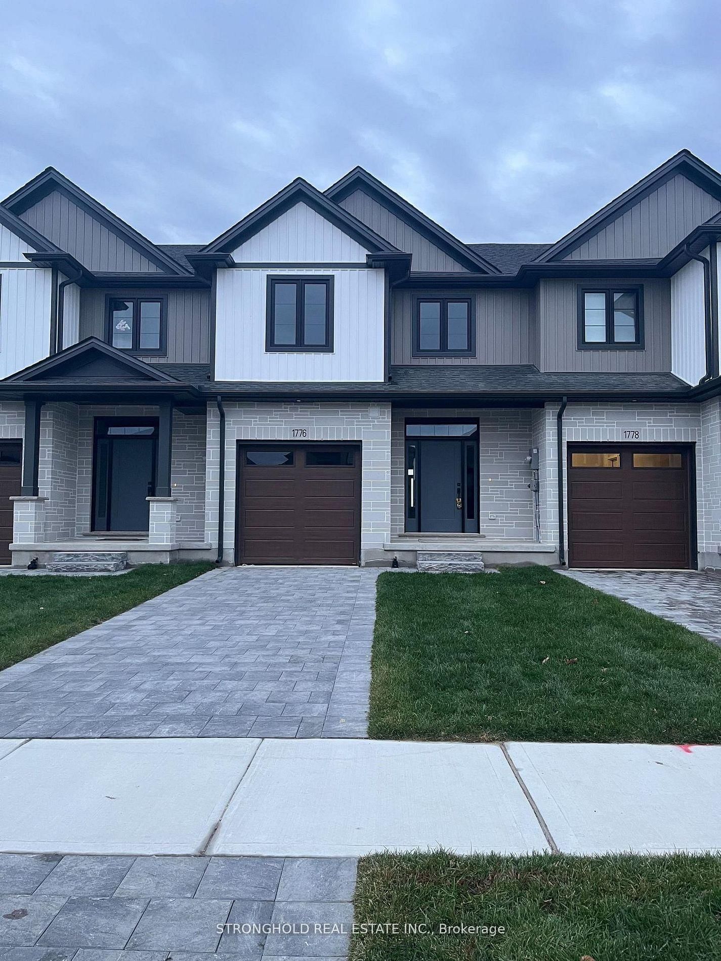 1776 Finley Crescent - Photo 3
