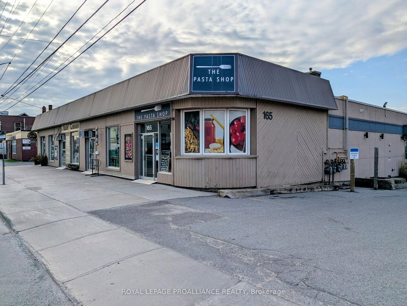 165 Sherbrooke St, Peterborough, K9J 2N2 | Image 2