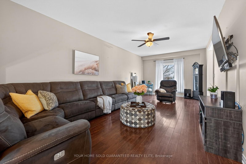 4071 Bush Cres, Lincoln, L3J 0G7 | Image 3