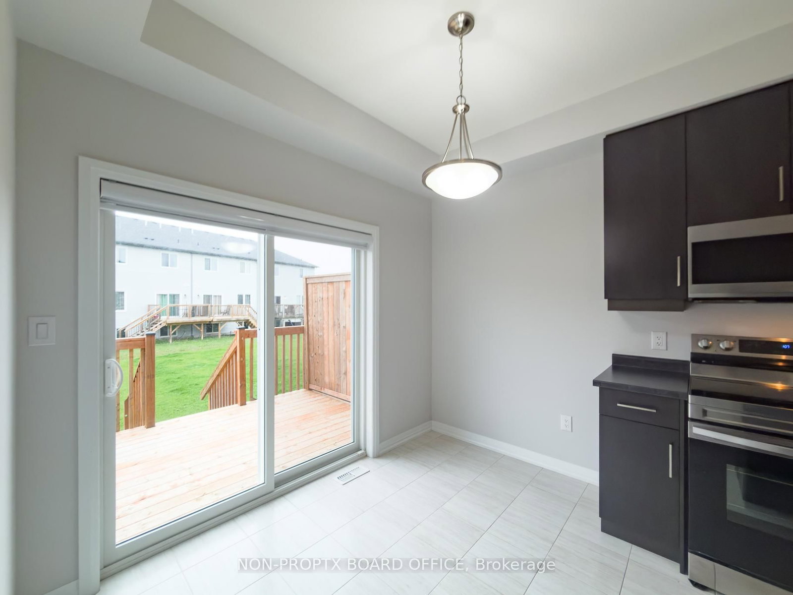 105 Alicia Crescent - Photo 19