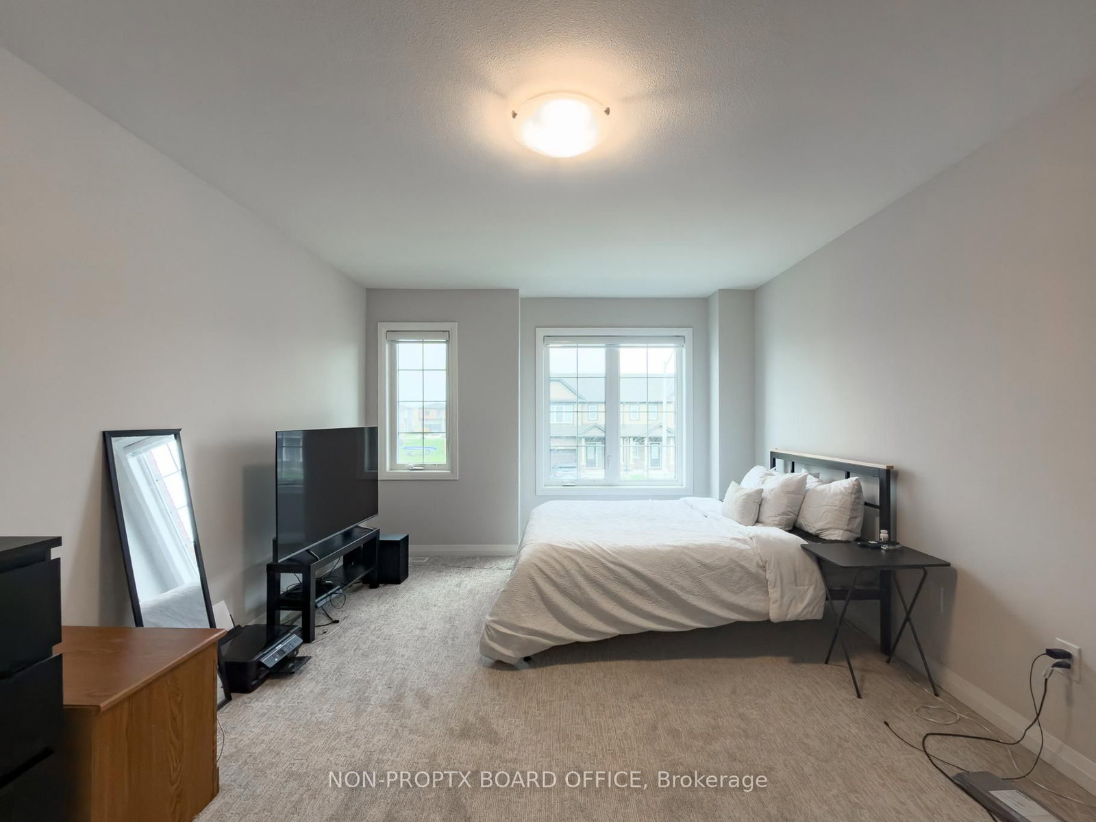 105 Alicia Crescent - Photo 29