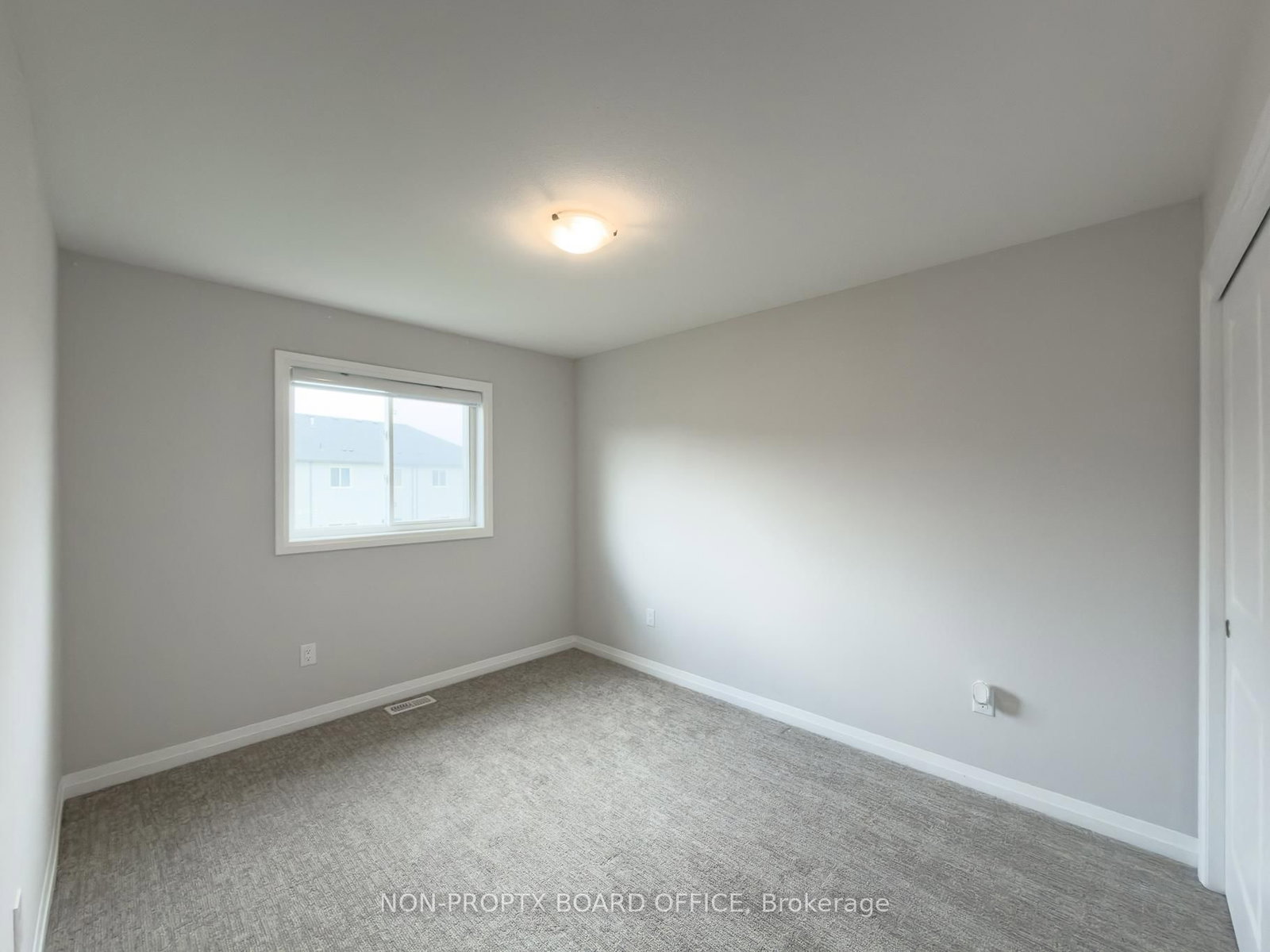105 Alicia Crescent - Photo 34