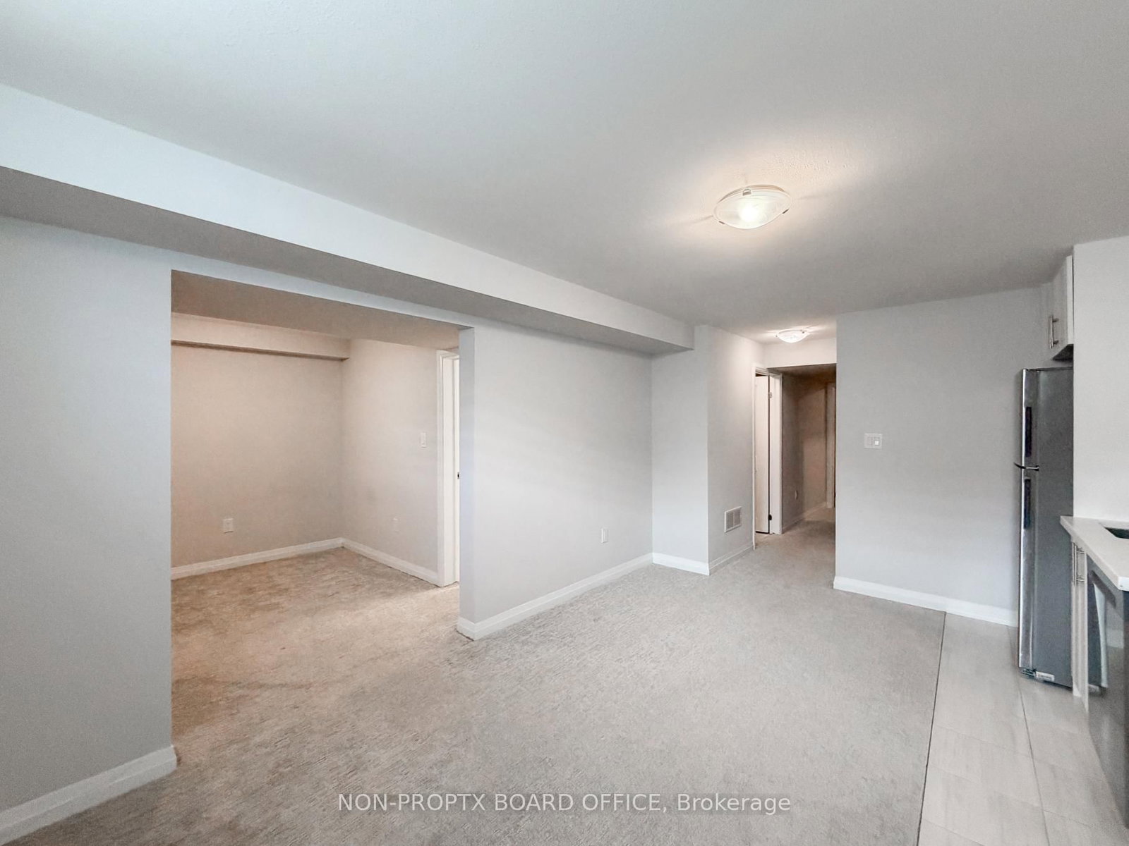 105 Alicia Crescent - Photo 39