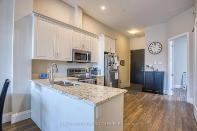 Unit 215A — 85 Morrell Street — photo 4