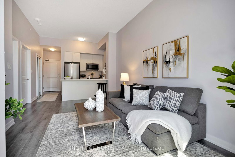 home for sale on 519-470 Dundas Street E