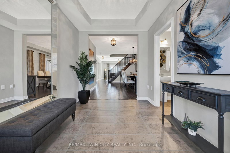 15 Pieter Vos Dr, Kitchener, N2P 0G1 | Image 2