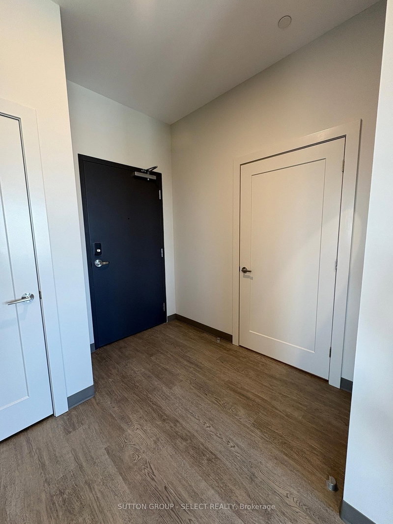 713 - 195 Dufferin Ave, London East, N6K 1K7 | Image 2