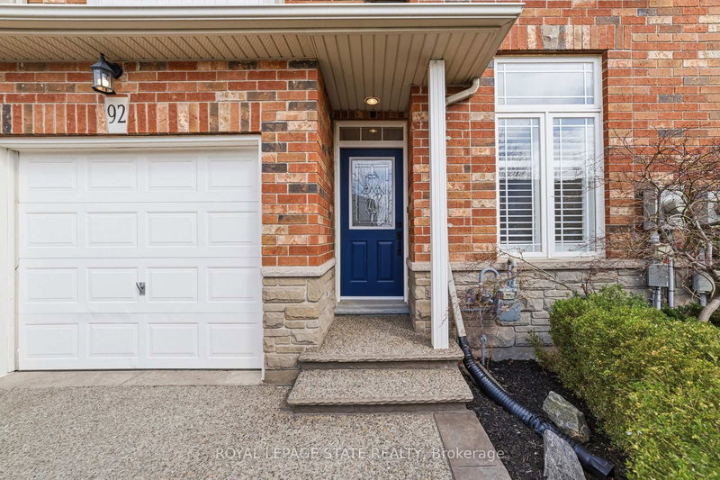 92 Benziger Lane, Hamilton, L8E 6G5 | Image 3