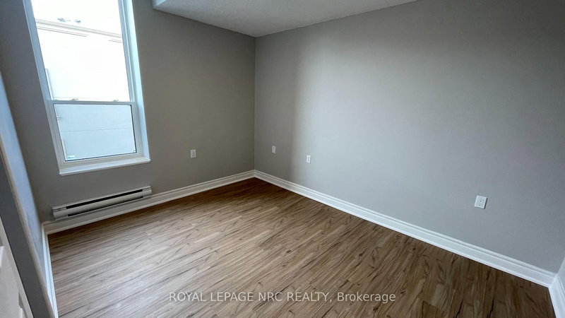 203 - 69 East Main St, Welland, L3B 3W4 | Image 3