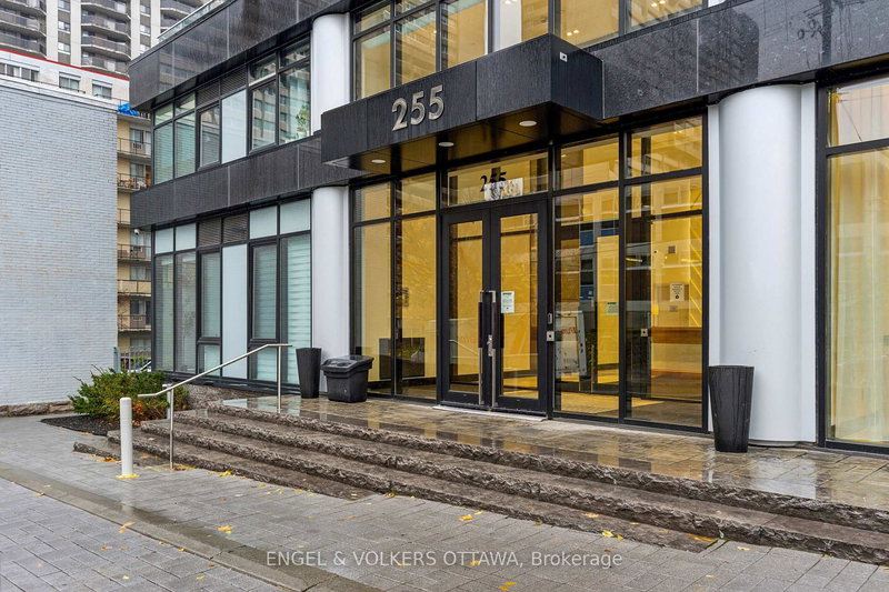 302 - 255 Bay St, Ottawa, K1R 0C5 | Image 2