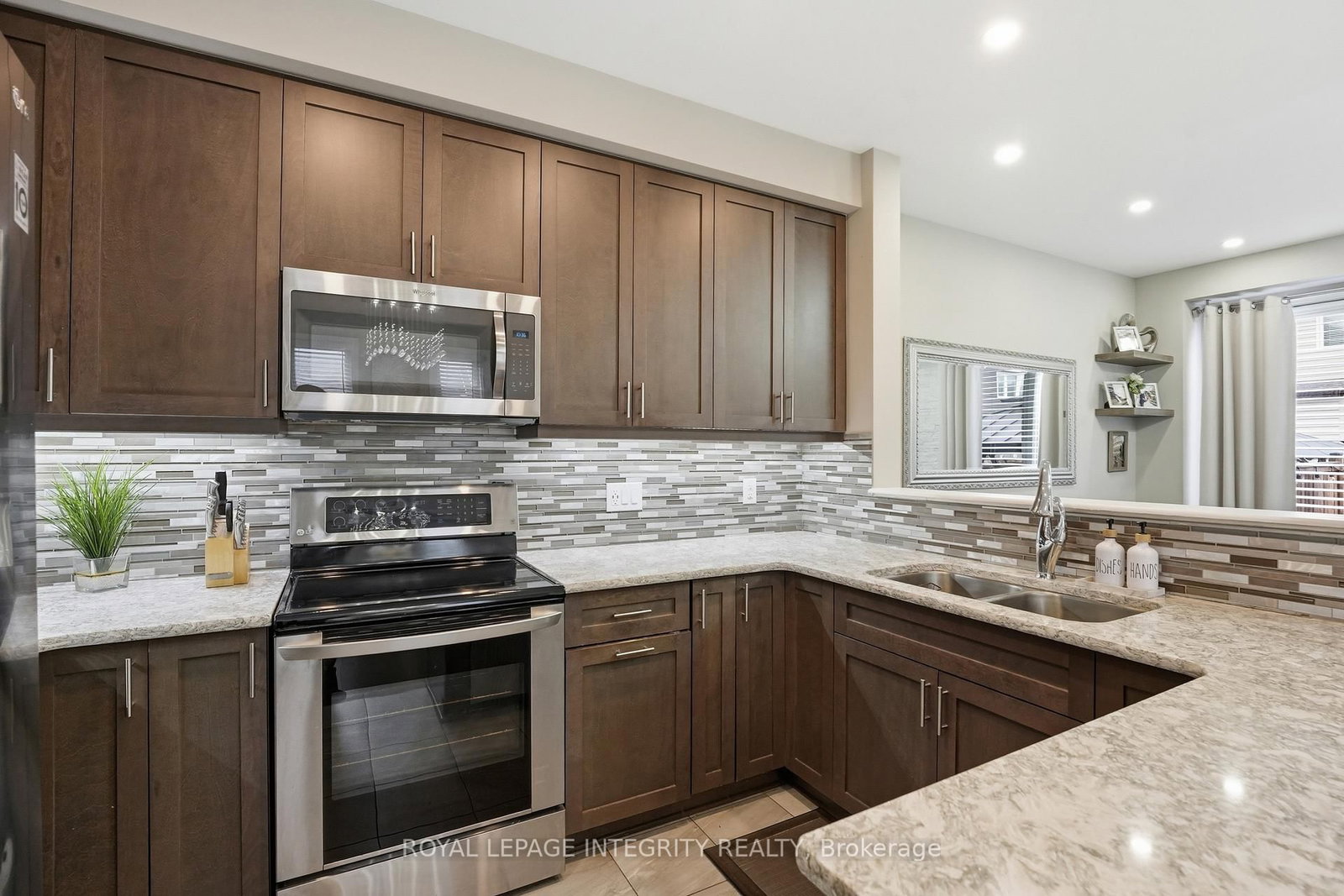 512 Vivera Place - Photo 5