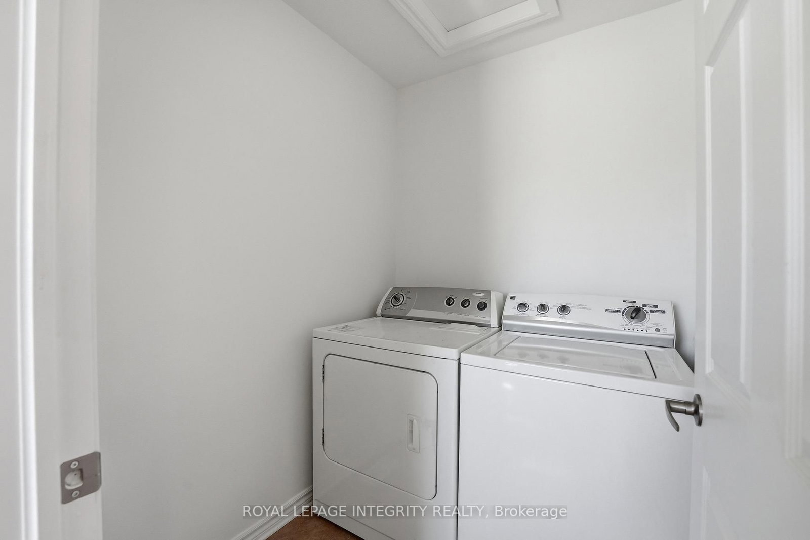 200 Burnaby Drive - Photo 32