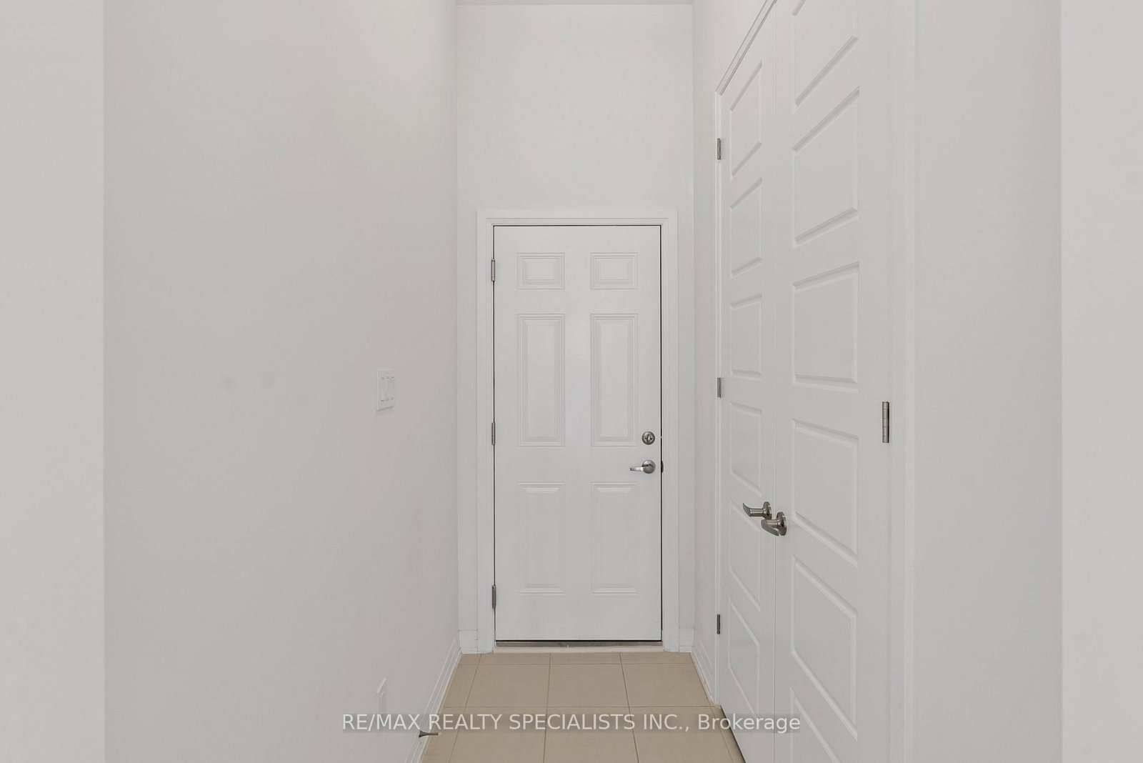 643 Windwood Drive - Photo 17